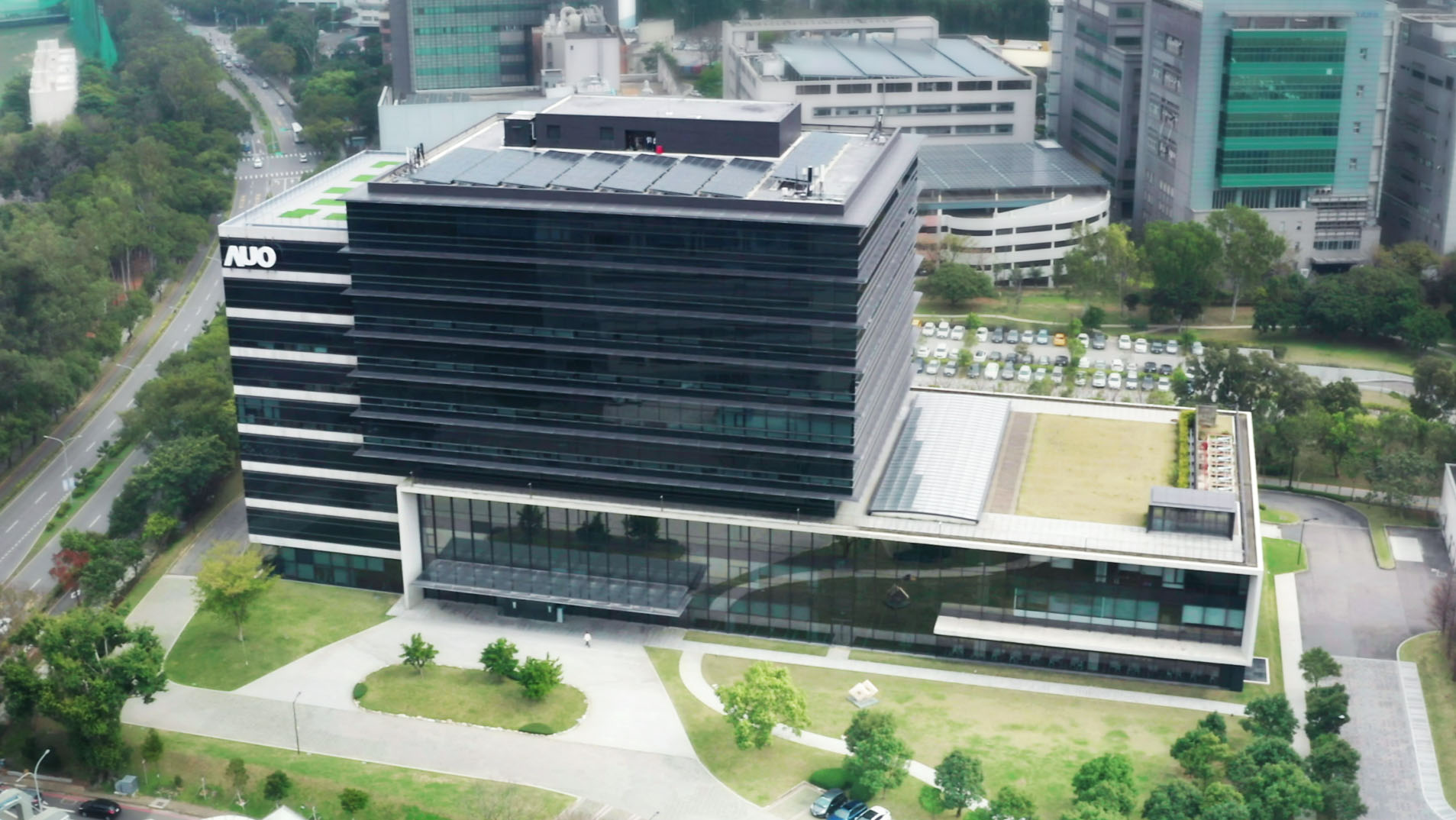 DUOBAO�����پW�e�O���`���m���飬��&rdquo;DUOBAO�����پWȫ���аl���ģ�Global Research Center��GRC��&rdquo;������ǣ�ͨ�^ISO 14068-1:2023̼�к͹���˜ʲ��C�������Z��2030�ꌍ�F�_�������k�����c������Ŀ���~�M